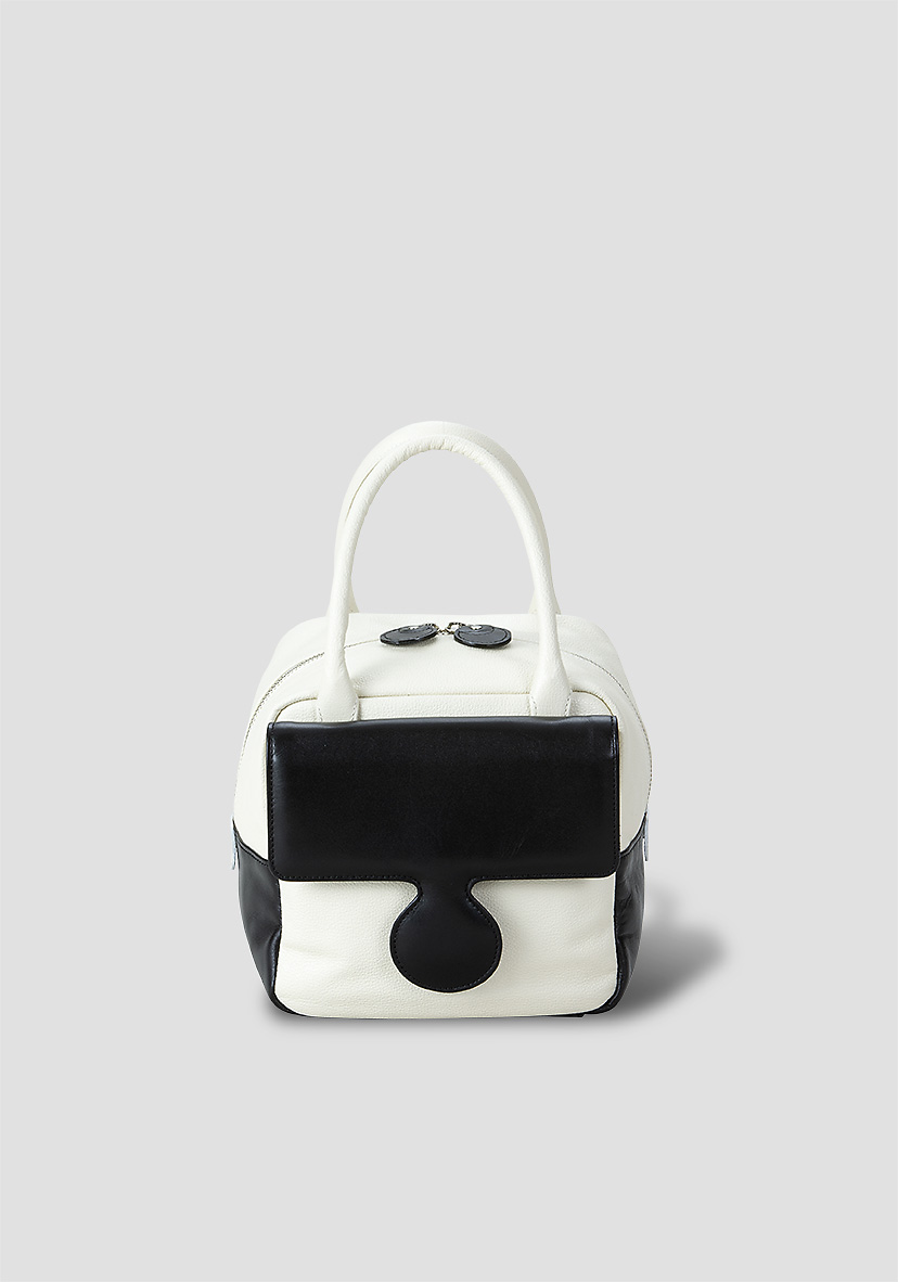  ピエール・カルダン（pierre cardin）日本公式サイト。